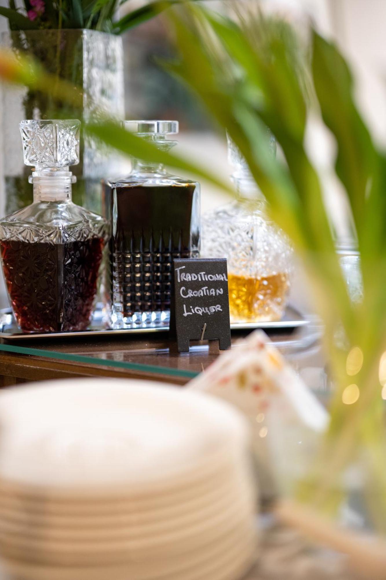 Heritage Antique Hotel 4*